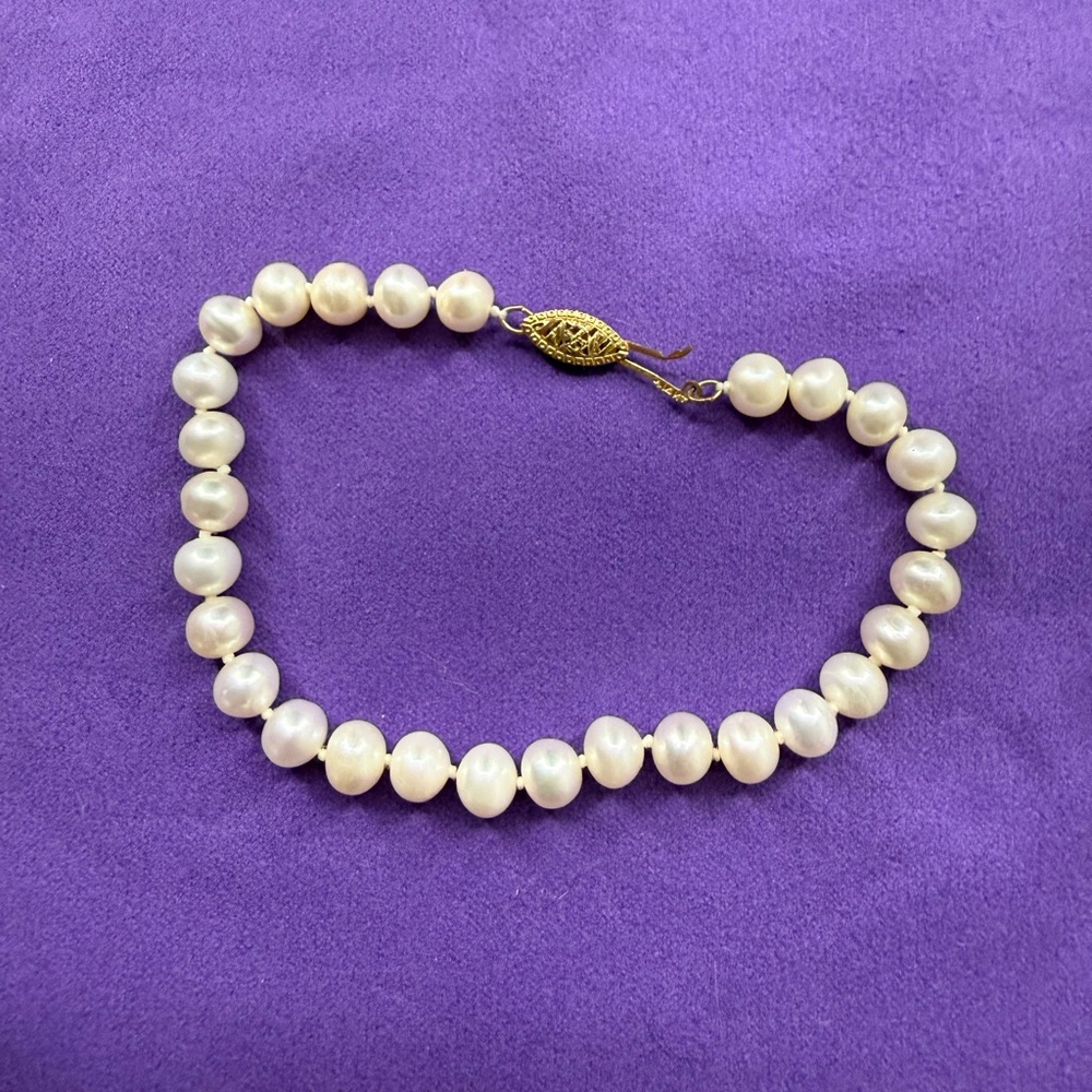 Freshwater Pearl bracelet
